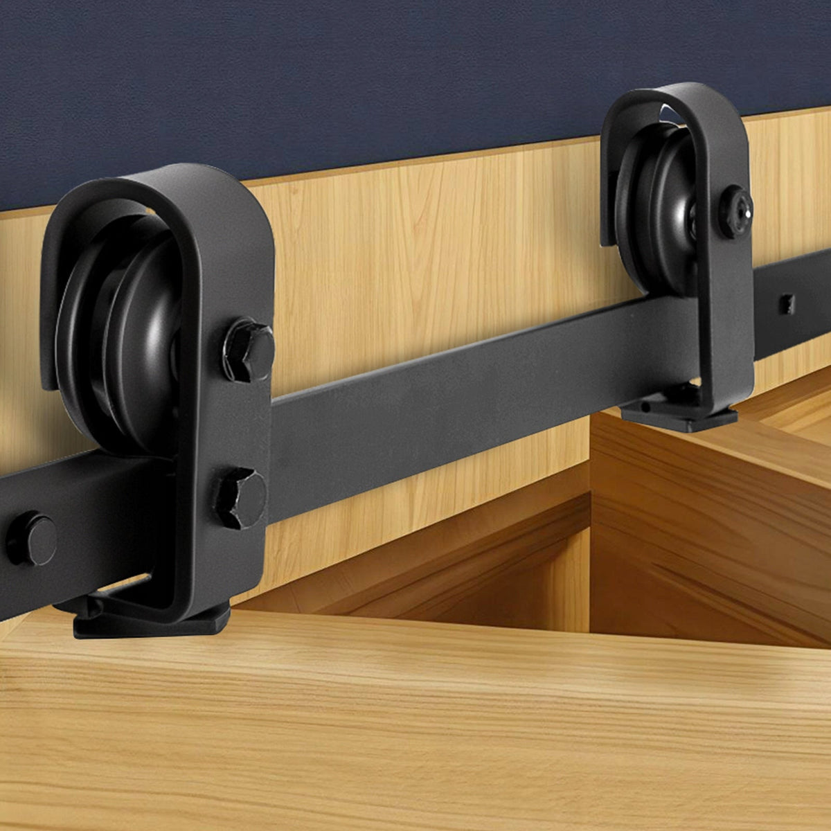VEVOR 132 cm Heavy Duty Sliding Barn Door Hardware Kit Black
