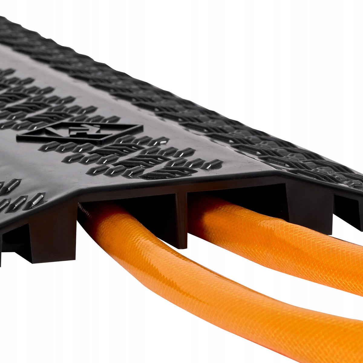 VEVOR HEAVY DUTY CABLE PROTECTOR 975MM AXLE CAPACITY 7938KG PROFESSIONAL PROTECTION