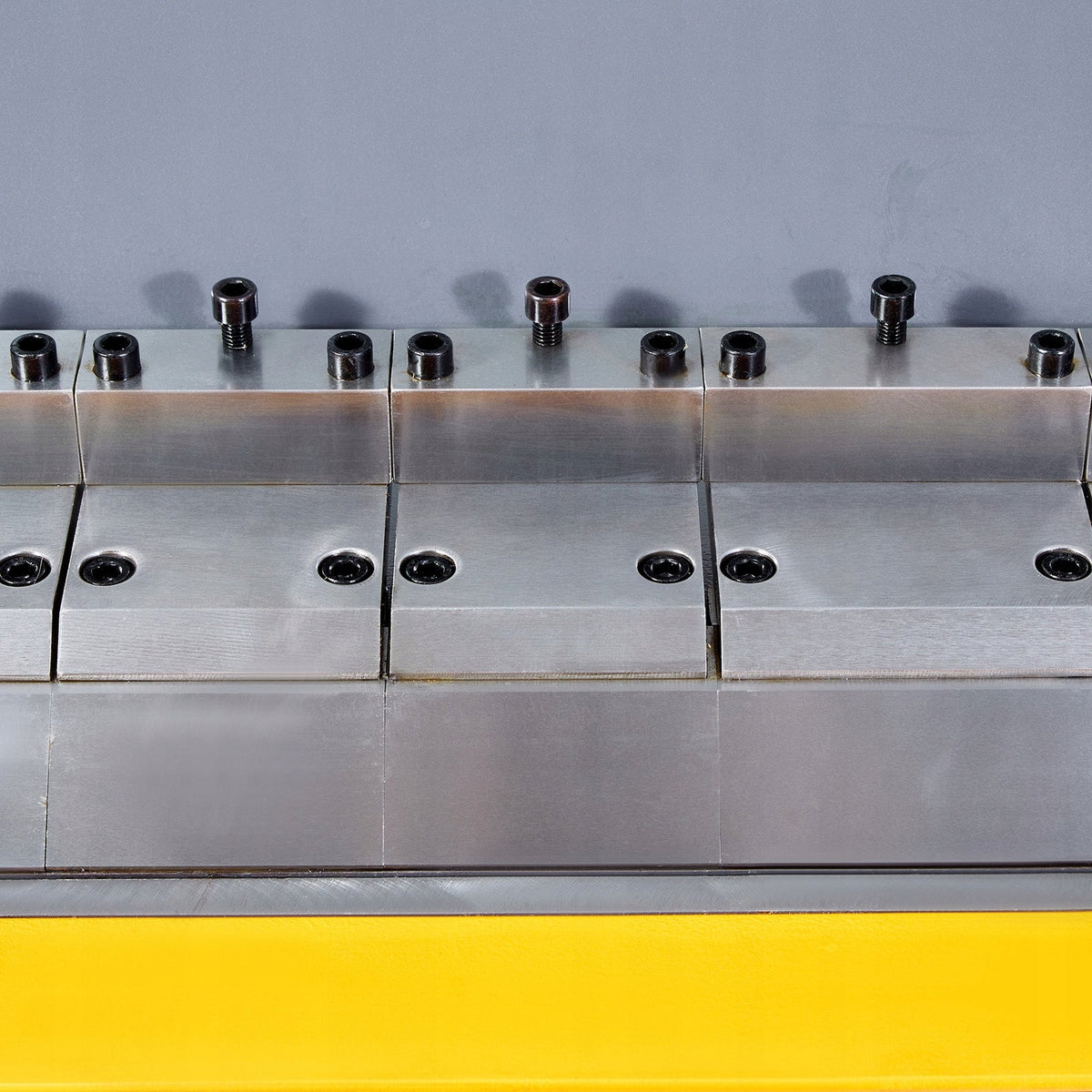 VEVOR 1220 MM 12 GA BENDER PRESS BRAKE MILD STEEL 135 DEGREES