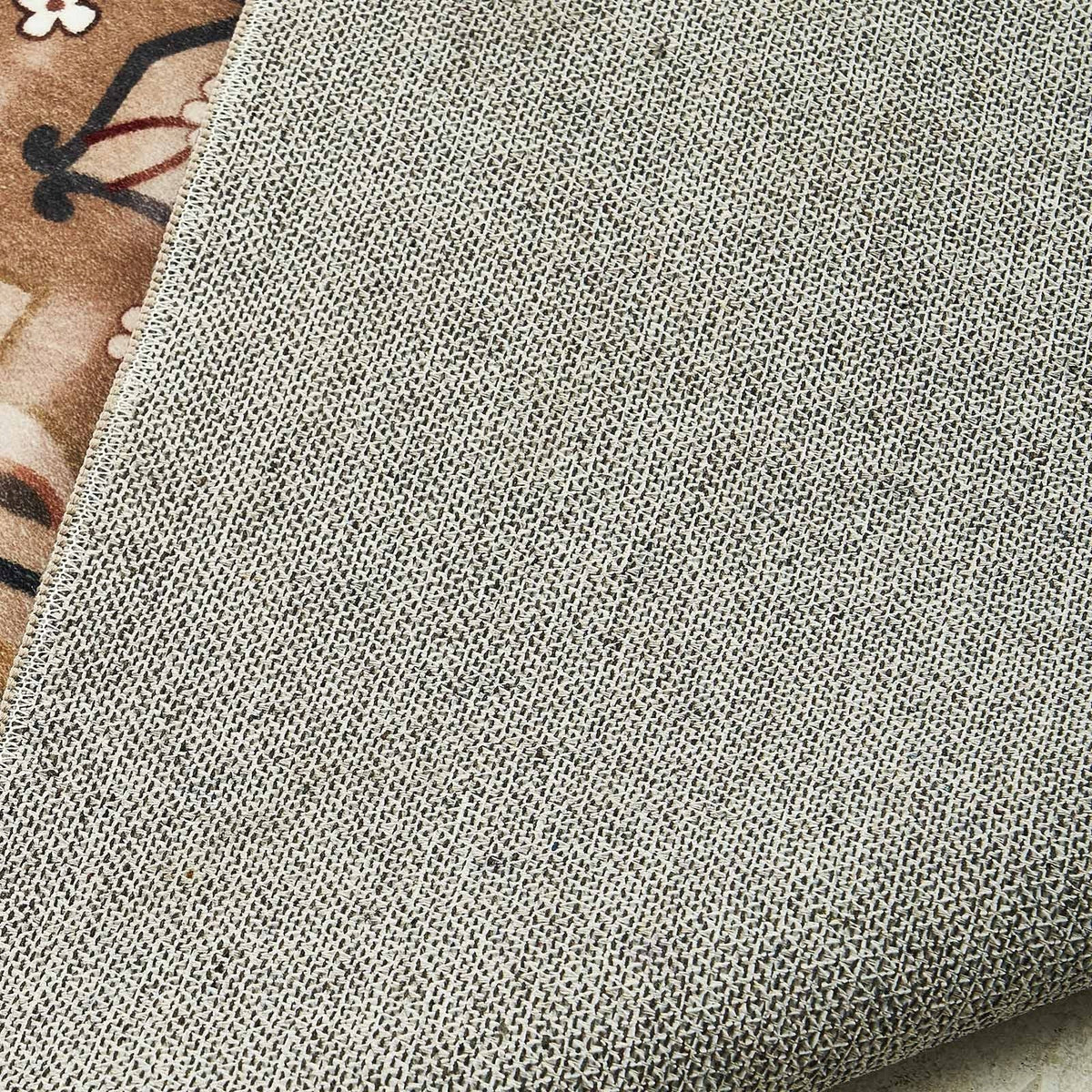 VEVOR RUG 1829X2743 MM LOW PILE WASHABLE NON-SLIP